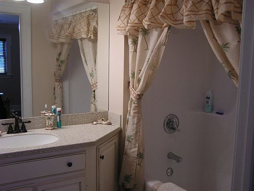 Shalom House Bed And Breakfast Tifton Exteriör bild