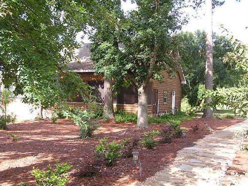 Shalom House Bed And Breakfast Tifton Exteriör bild