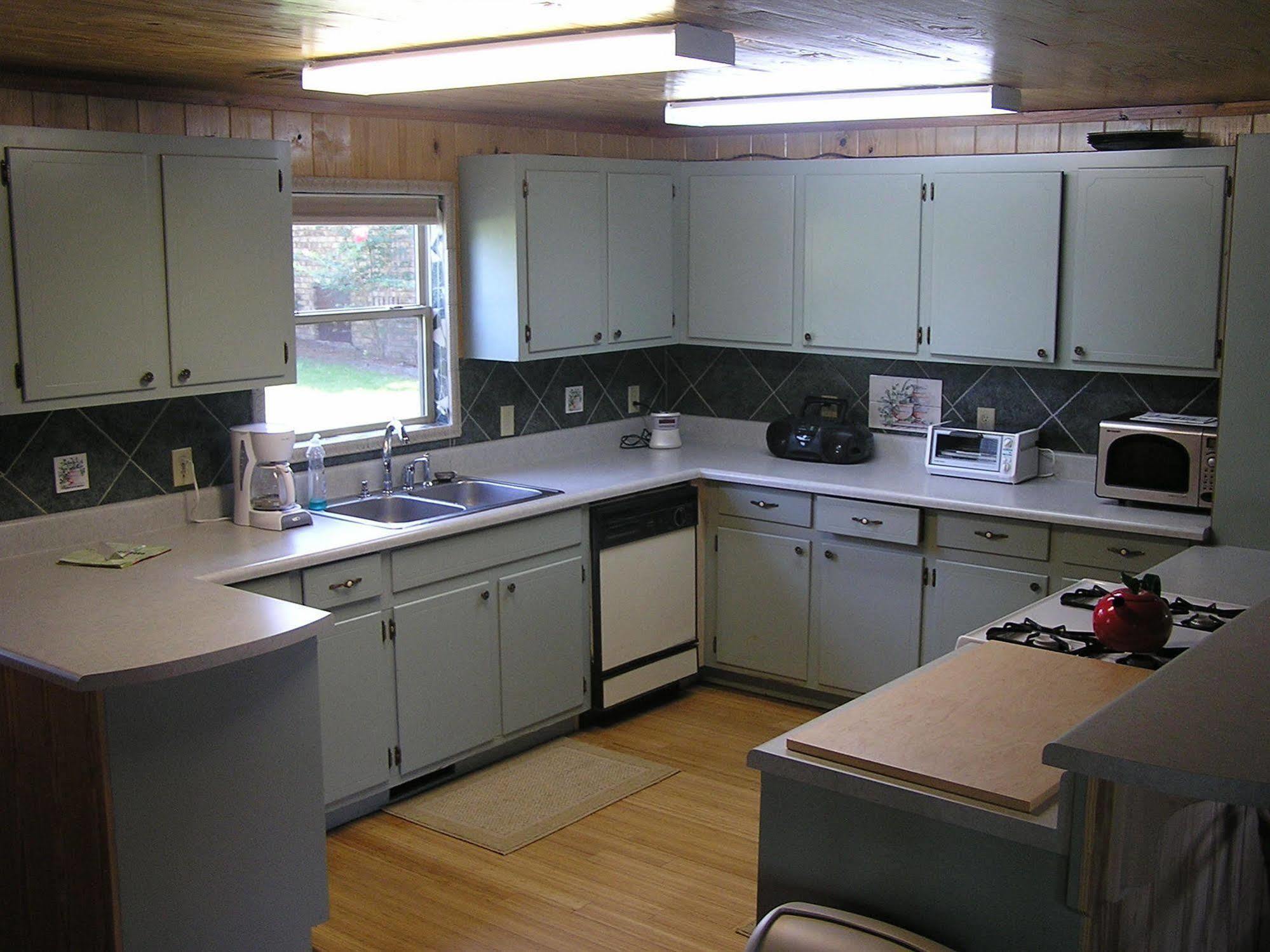 Shalom House Bed And Breakfast Tifton Exteriör bild